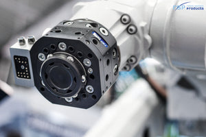La série MODULAR de RSP permet aux robots de passer d’un outil à l’autre en toute autonomie, tout en intégrant les fonctions nécessaires à chaque tâche : air, électricité, données, fluides… Une solution évolutive pour une automatisation intelligente et performante.